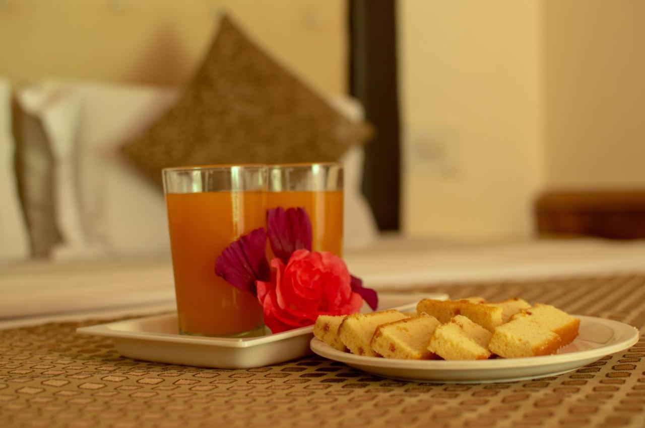 Hotel Pine Grove-Mall Road Manali  Bagian luar foto