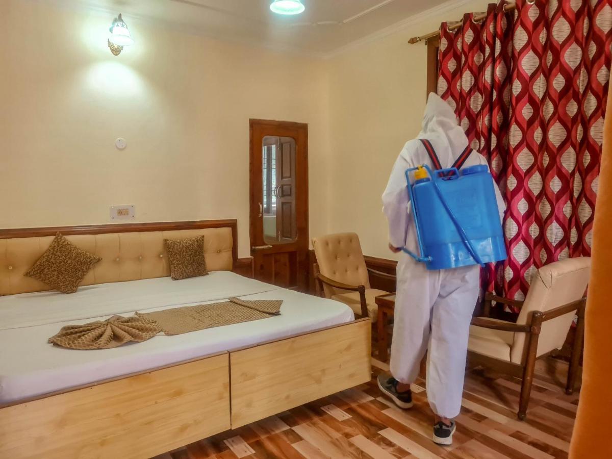 Hotel Pine Grove-Mall Road Manali  Bagian luar foto